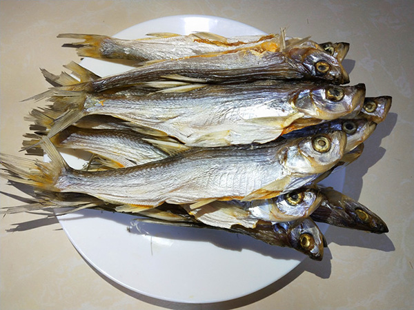 新鲜晒干鱼干刁子鱼干