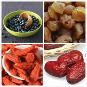 黑豆桂圆肉红枣枸杞子