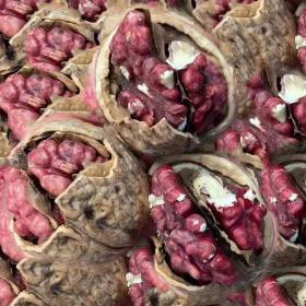 红肉核桃干野生红核桃